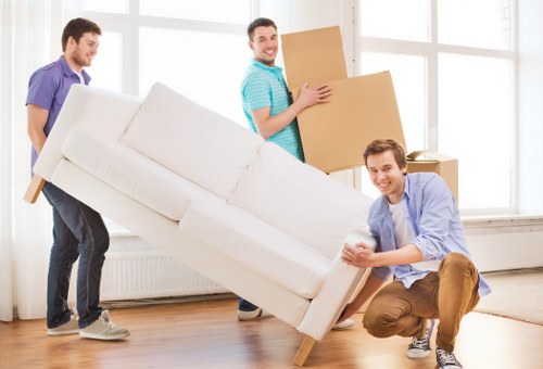 Organized student storage options in Denmarkhill for term breaks